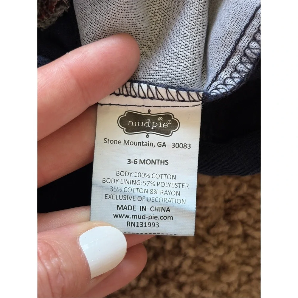Mud Pie preowned fabric